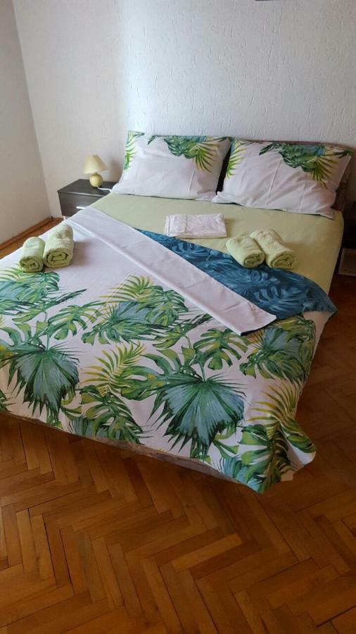 Apartman Dora Šmrika Exterior foto